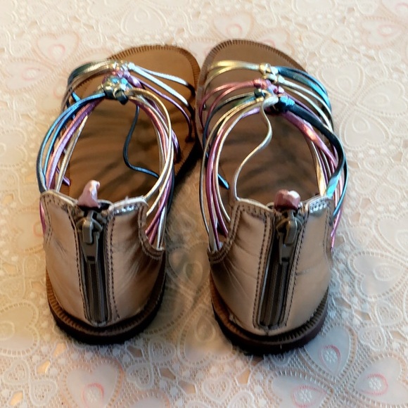 Oshkosh Kids Multi Gladiator Sandal👧🏻 - Picture 5 of 5